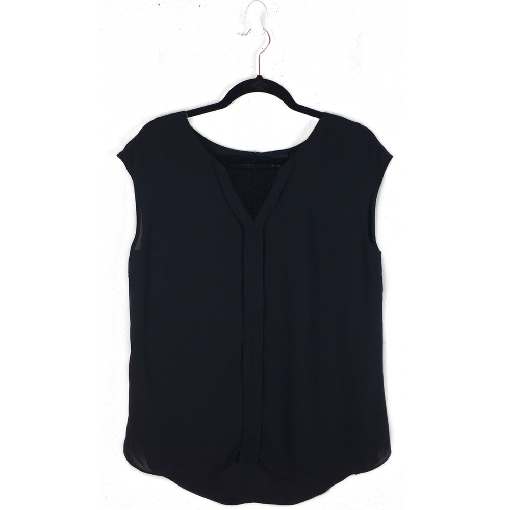 Worthington | NEW Black flowy Blouse